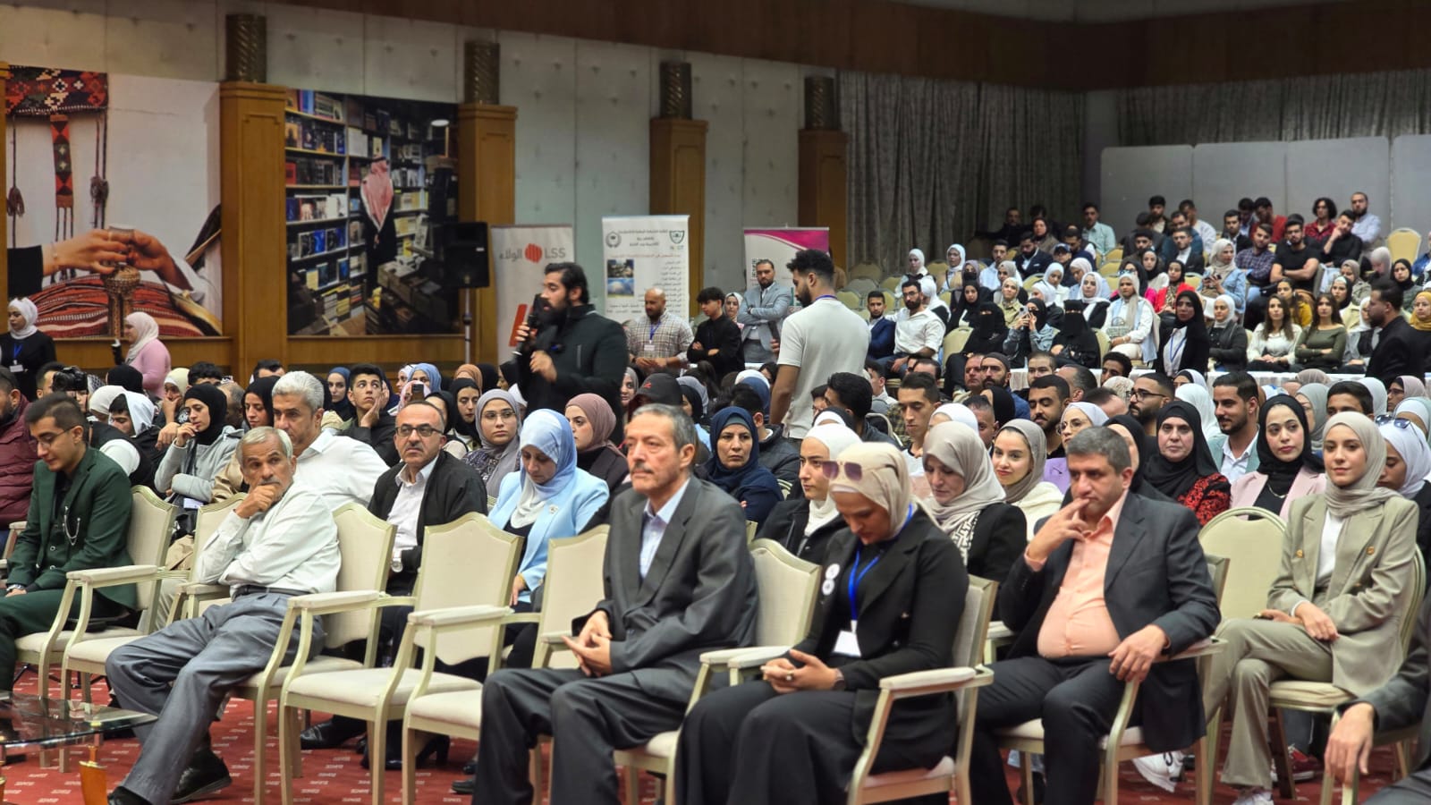 أكاديمية آن تنظم حفلاً شبابياً بعروض أدبية مميزة ومحاضرات توعوية