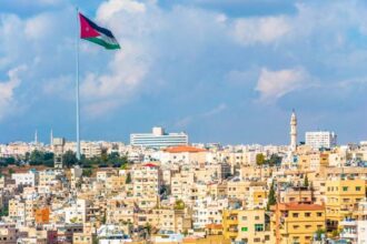 طقس خريفي معتدل في بعض المناطق مع ظهور غيوم على ارتفاعات منخفضة
