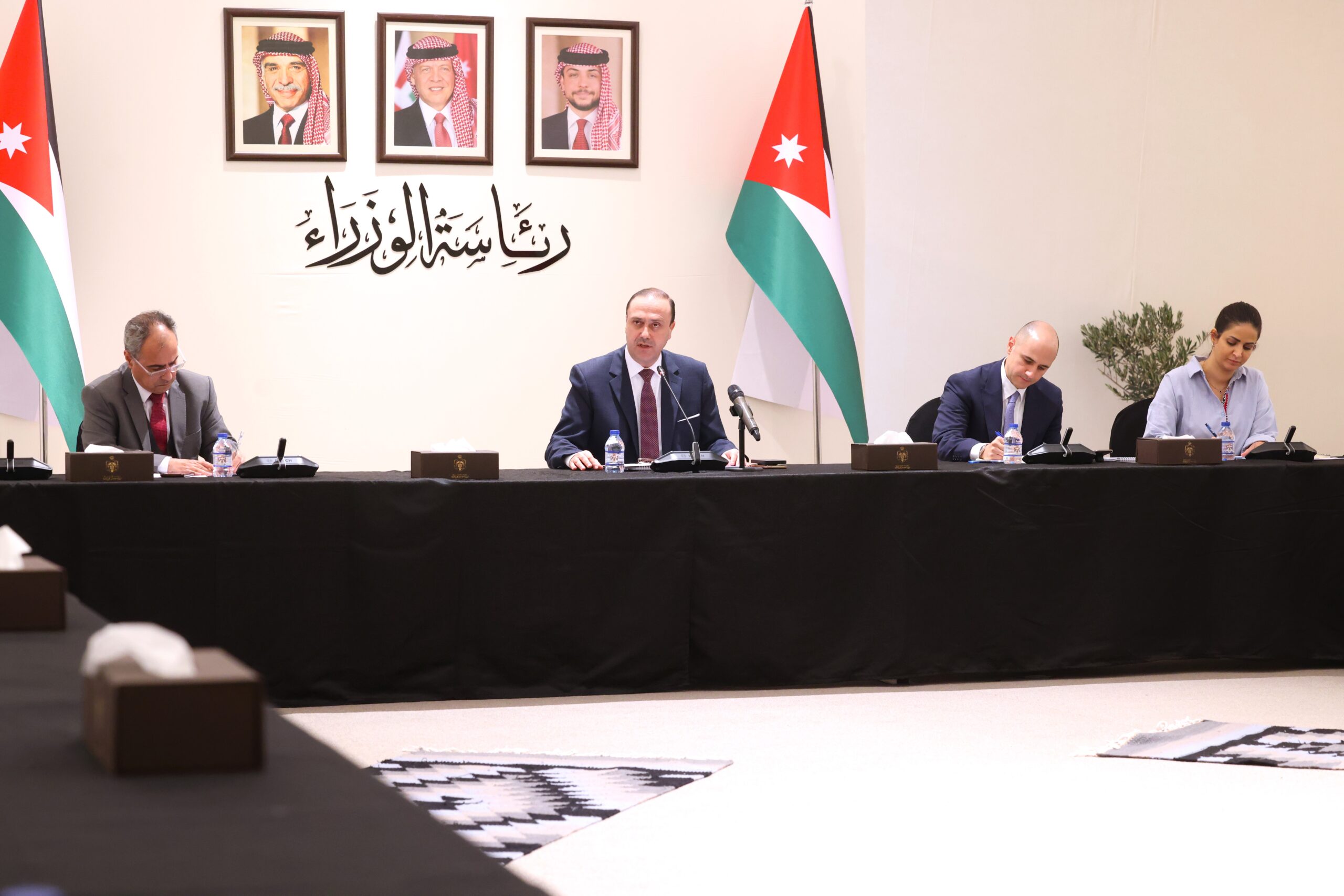 المومني يدعو الناطقين الإعلاميين إلى ضرورة الإفصاح عن المعلومات لوسائل الإعلام والجمهور