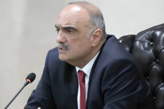 الخصاونة يغيب عن أداء اليمين في مجلس الأعيان