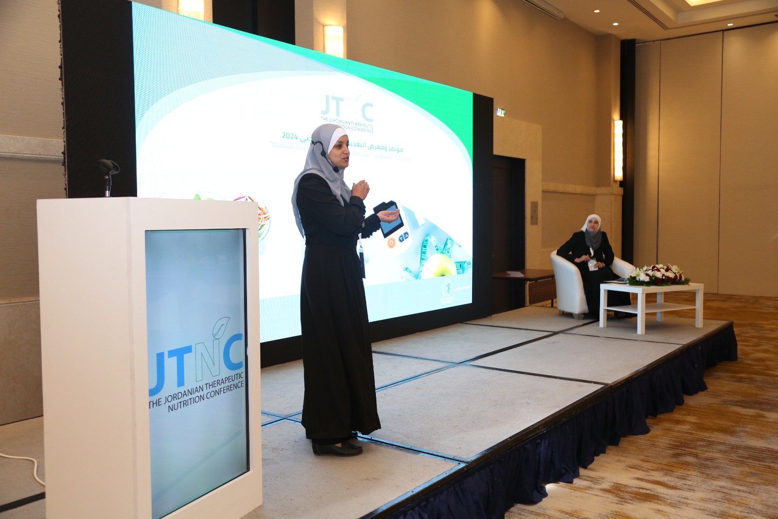 "الحموري" يفتتح مؤتمر التغذية العلاجي الاردني 2024