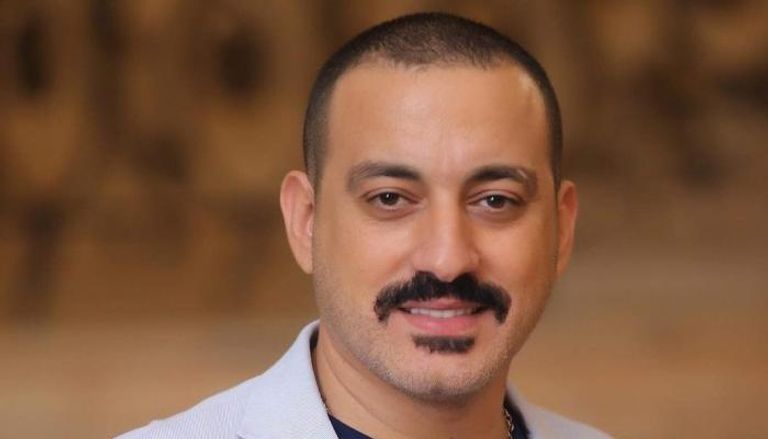 من هو الفنان الذي انتقد تصريحات إلهام شاهين عن الصلاة؟