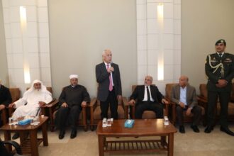 مندوبا عن الملك وولي العهد.. العيسوي يعزي القدومي والدباس