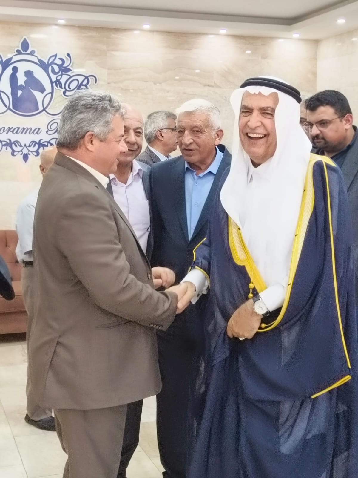 المناصير والقرعان نسايب والنائب العبادي طلب والعين الصرايرة رد بالايجاب