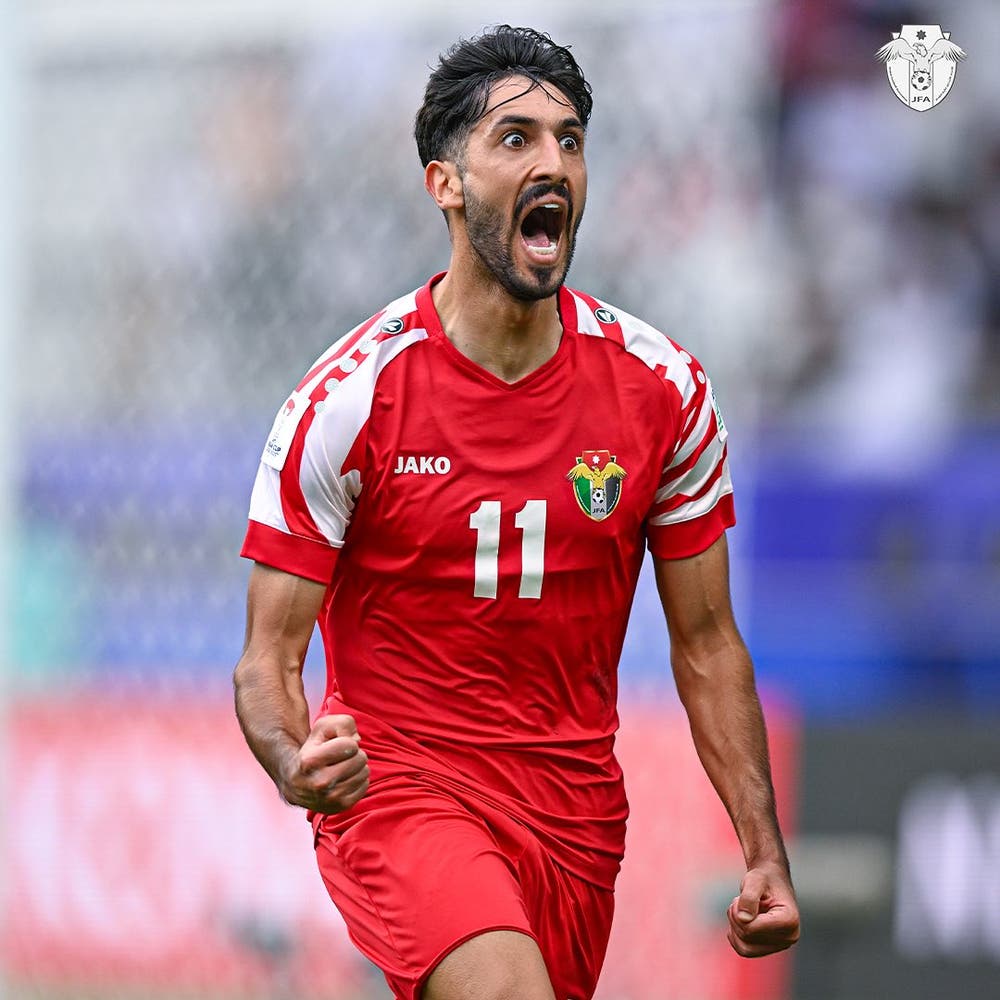 يزن النعيمات مرشح للفوز في جائزة أفضل لاعب في آسيا