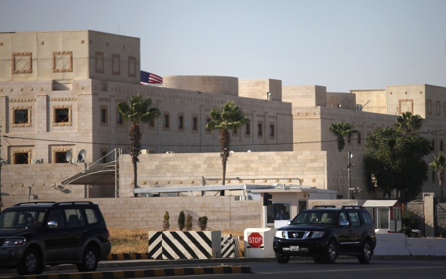 السفارة الأميركية في عمّان تحذر من جهات تدعي تقديم مساعدات مالية للتسجيل في برنامج الهجرة المتنوعة