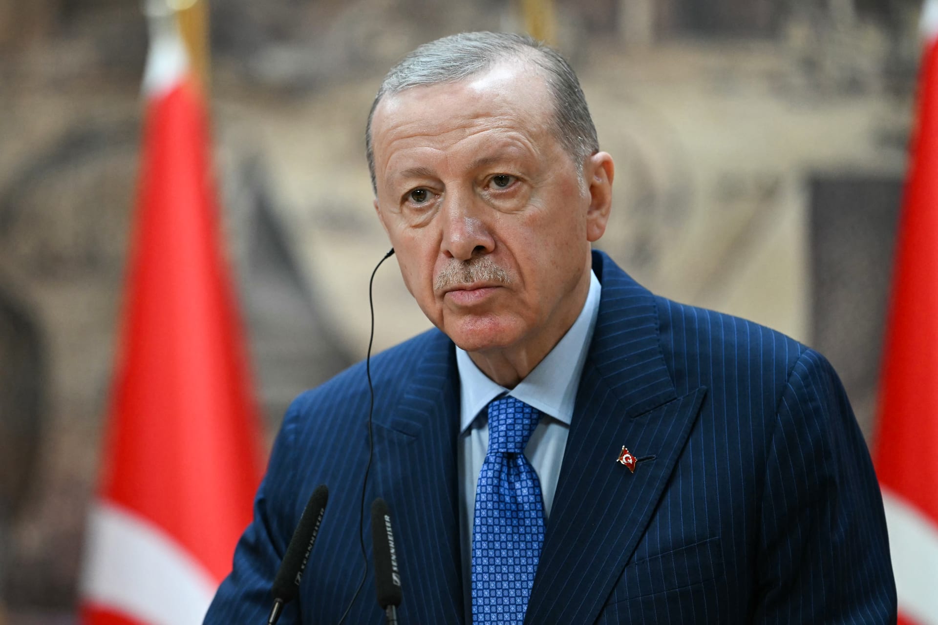 عاجل | أردوغان: الأيادي "القذرة" التي تهاجم تركيا ستُكسر