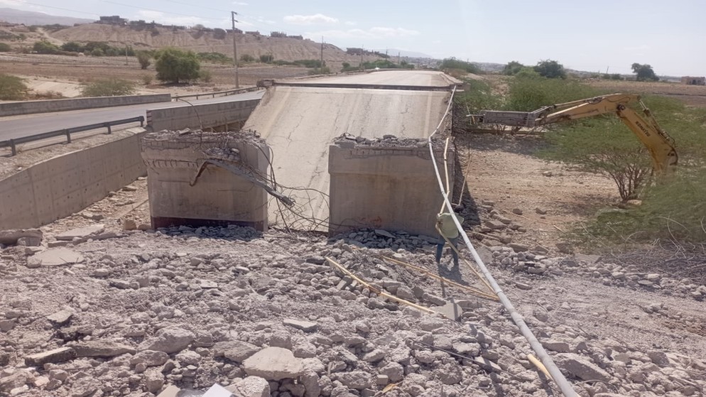 أعمال إنشاء جسر خرساني للمركبات بديلا للجسر القائم رقم (9) في منطقة غور حديثة