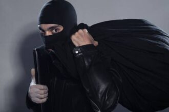 محكمة التمييز تصدق حكم السجن 10 سنوات بحق مُدان بسطو مسلح على بنك في الوحدات