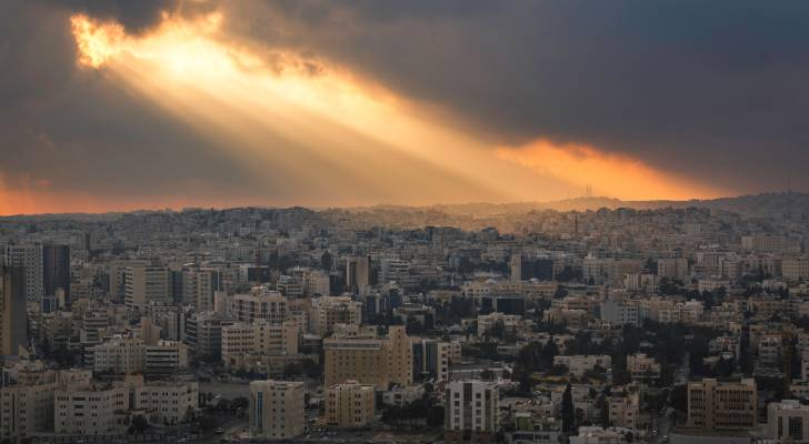 طقس خريفي معتدل نهاية الأسبوع مع ظهور غيوم على ارتفاعات منخفضة