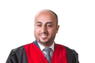 أ.د مصلح أبو الحاج من عمان الأهلية يفوز بجائزة أفضل بحث بمؤتمر دولي