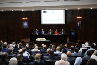 رئيس جامعة عمان الأهلية يلتقي بأعضاء الهيئة التدريسية " القدامى والجدد