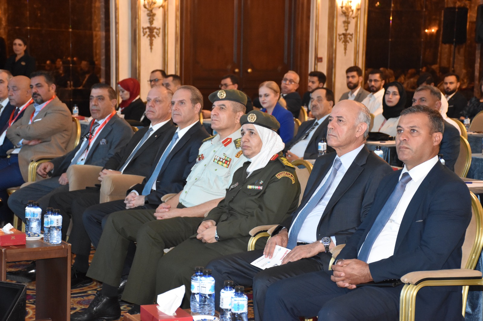 مستشفى الاستقلال يشارك في المؤتمر الدولي الأول للأمراض المعدية والسارية
