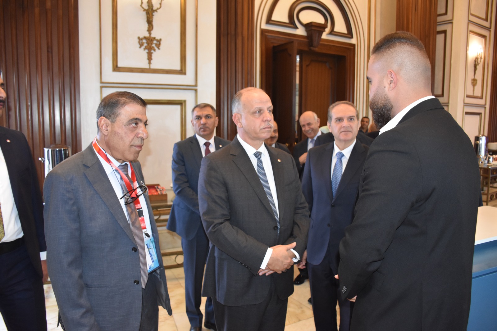 مستشفى الاستقلال يشارك في المؤتمر الدولي الأول للأمراض المعدية والسارية