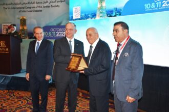 مستشفى الاستقلال يشارك في المؤتمر الدولي الأول للأمراض المعدية والسارية