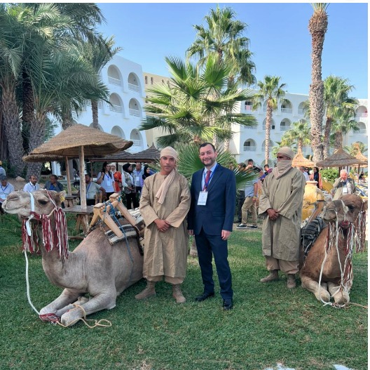 صورة حول : دراسة للدكتور عمر الحاج من جامعة البترا تبرز تباين السعرات الحرارية في حليب الإبل حسب المنطقة والمناخ دراسة للدكتور عمر الحاج من جامعة البترا تبرز تباين السعرات الحرارية في حليب الإبل حسب المنطقة والمناخ