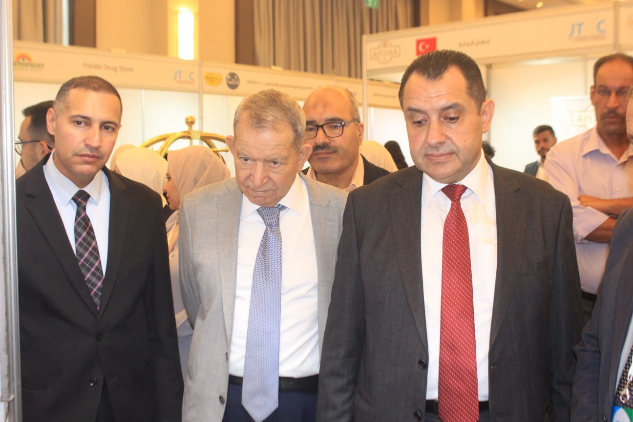 مؤتمر التغذية العلاجية : كل ٣ أشخاص بالغين قد يعانون من مقاومة الأنسولين