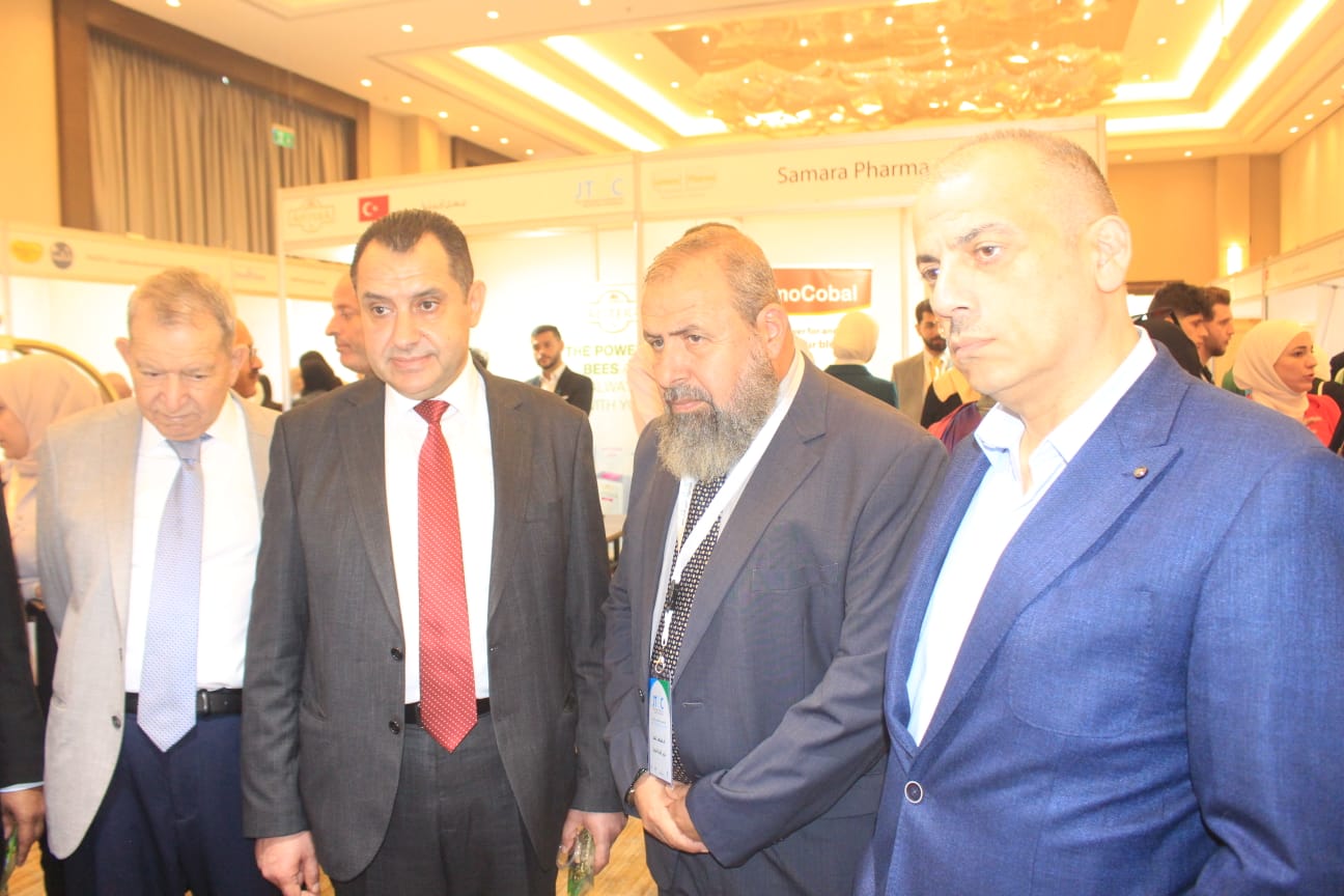 مؤتمر التغذية العلاجية : كل ٣ أشخاص بالغين قد يعانون من مقاومة الأنسولين