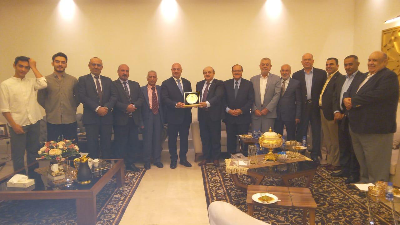 حزب البناء الوطني يكرم شخصيات وطنية تركت بصمات في مواقعها