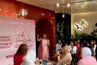 العبدلي يقيم فعالية "أنت بطلة حياتك" لتعزيز الوعي حول سرطان الثدي