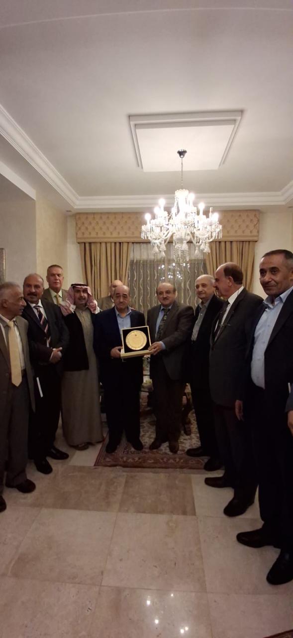 بالفيديو والصور ... حزب البناء الوطني يكرم الوزير الأسبق مجحم الخريشة
