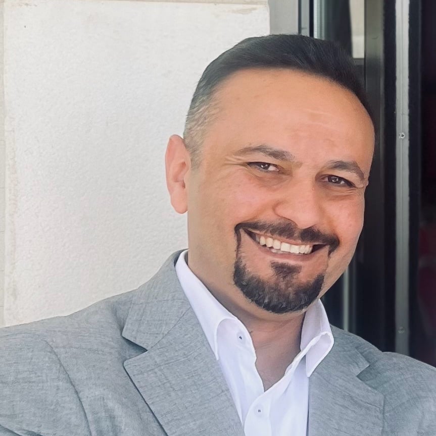 أبو سويلم يكتب ... رصوا الصفوف في وجه المغرضين
