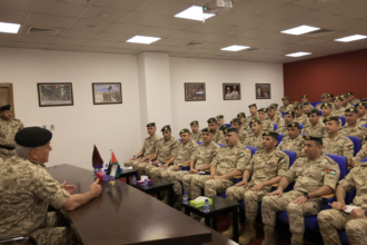 زيارة رئيس هيئة الأركان المشتركة للدائرة المالية لتعزيز الكفاءة والاحترافية.