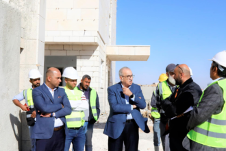 وزير الأشغال يتفقد مشروع مركز صحي أرينبة الغربية