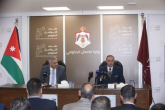المومني يلتقي مسؤولي الإعلام الرقمي في الوزارات والهيئات الحكومية