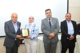 كلية طب الأسنان في جامعة البترا تنظم اليوم العلمي للتوعية بسرطان الثدي
