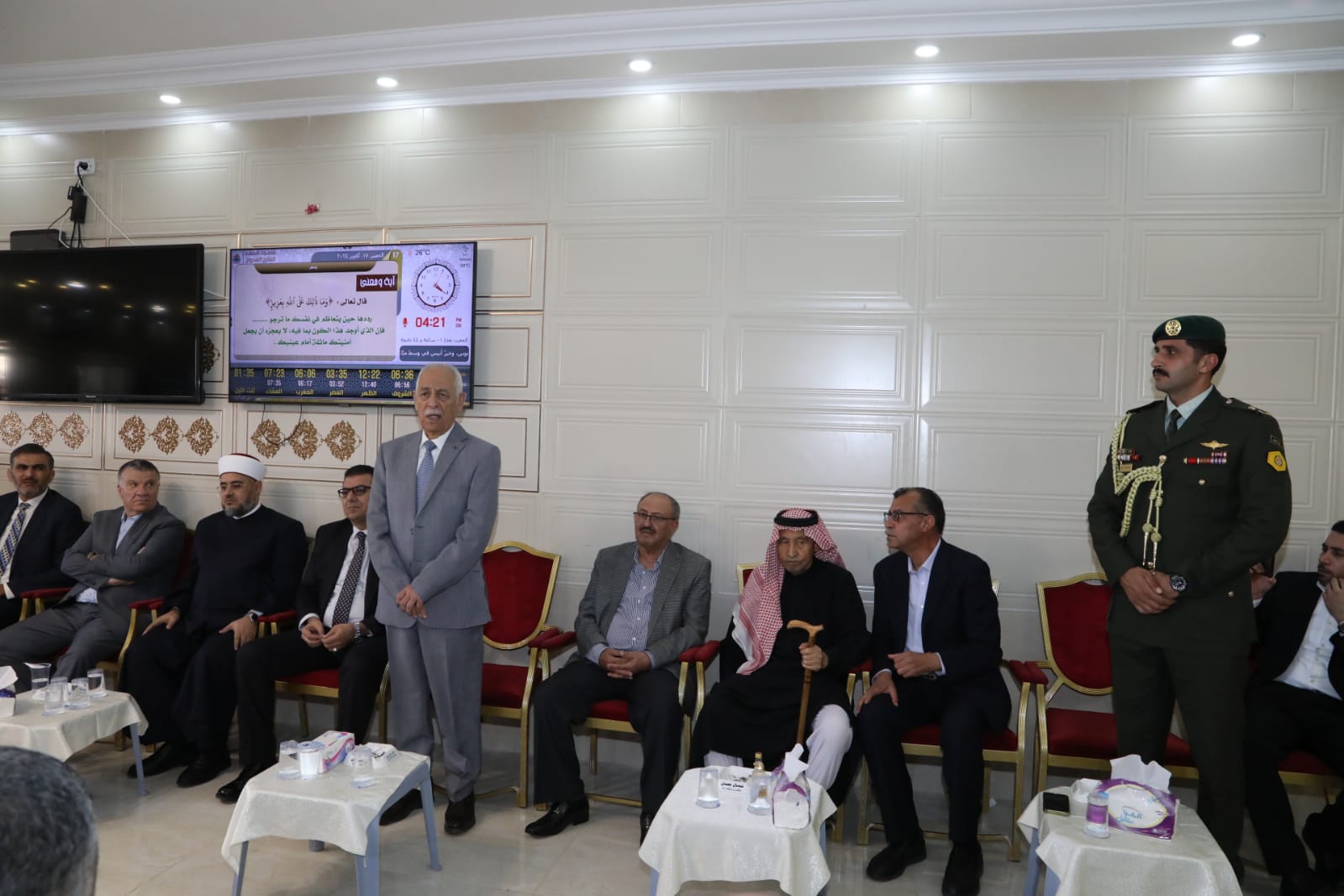 مندوبا عن الملك وولي العهد.. العيسوي يعزي العدوان والطبيشي