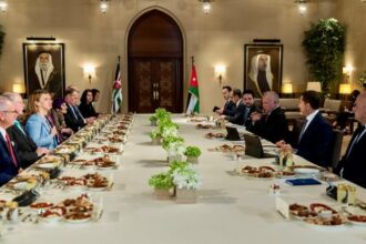 الملك : ضرورة وقف جميع الأعمال العدائية الإسرائيلية المتطرفة بحق الفلسطينيين