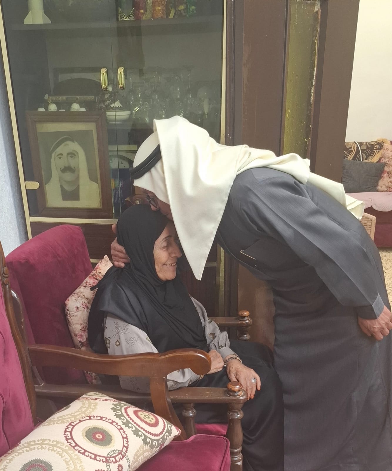 قصة شاب طموح ، نجح في الشامل بعد ١٨ محاولة للنجاح في التوجيهي