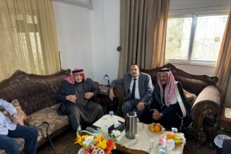 مستشار جلالة الملك لشؤون العشائر يزور الشيخ جهاد النعيمي