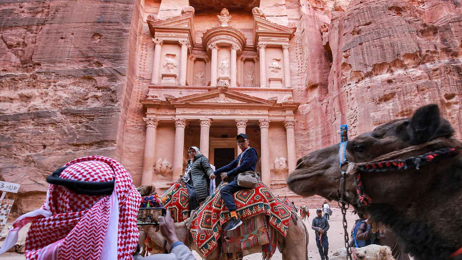 عاجل | تراجع السياحة في البتراء بسبب الحرب على غزة