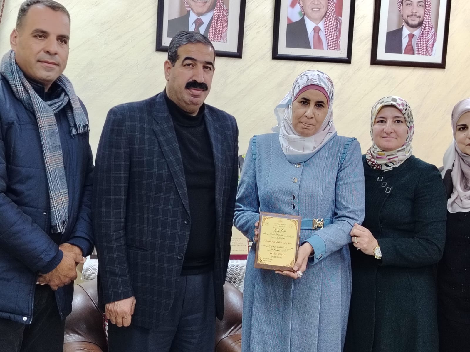 تربية المزار تكرم الفائزين بمبادرة ( واعدوا )