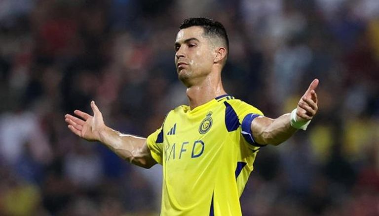 هل الهلال السعودي سيخطف رونالدو من النصر ؟
