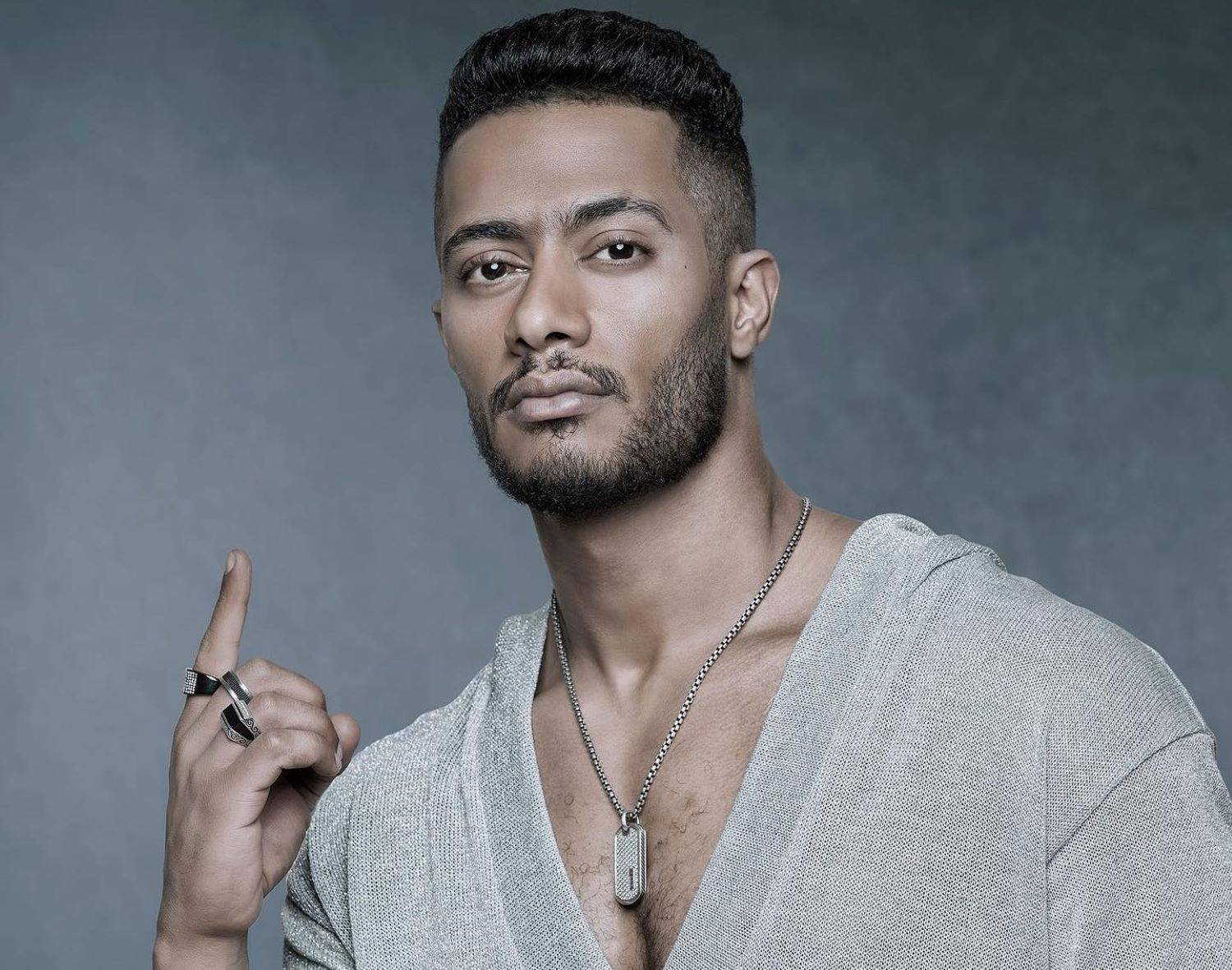 في ختام مهرجان جونة السينمائي ..محمد رمضان يفاجئ جمهوره