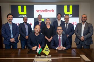 أمنية توقع اتفاق شراكة استراتيجية معScandiweb لتعزيز تجربة العملاء عبر الإنترنت