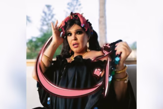 الفنانة المصرية فيفي عبده تتصدر غلاف اغنية شعبية لويجز