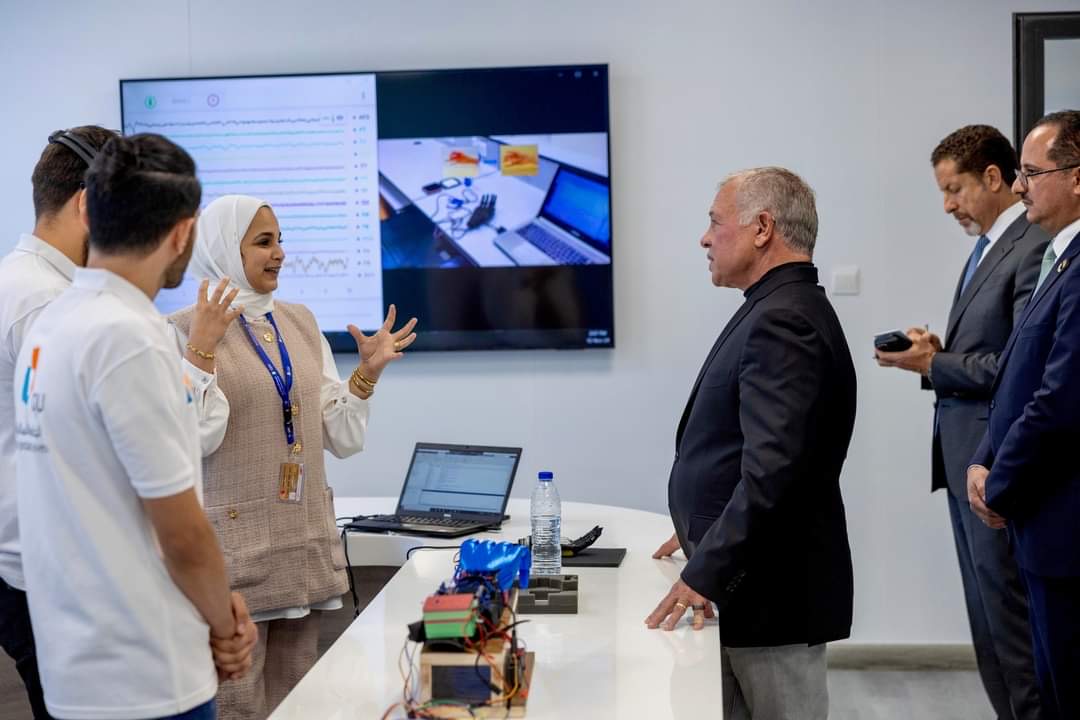 بالفيديو...الملك يفتتح مجمع التكنولوجيا والبحث والابتكار في الجامعة الألمانية الأردنية