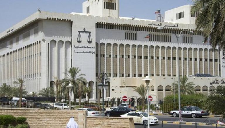 محكمة كويتية تؤيد إعدام كويتي ومصري لقتل الرشيد