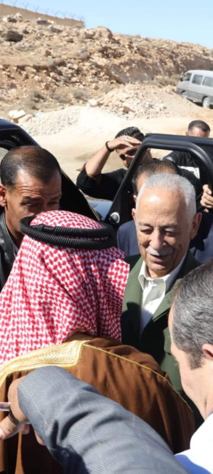 رئيس الديوان الملكي يتفقد مشاريع مبادرات ملكية في محافظتي معان والطفيلة (فيديو و صور)