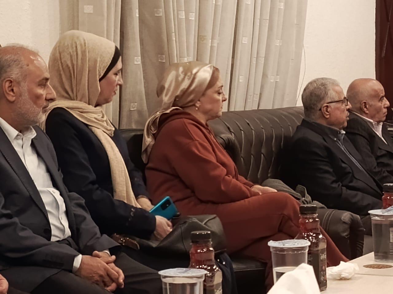 في ندوة سياسية بحزب البناء الوطني " الضفة الغربية كانت اردنية عند احتلالها