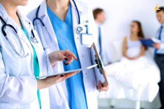 عاجل | نقابة الممرضين تدعو لاجتماع لبحث حقوقهم بعد مماطلة الوزارة