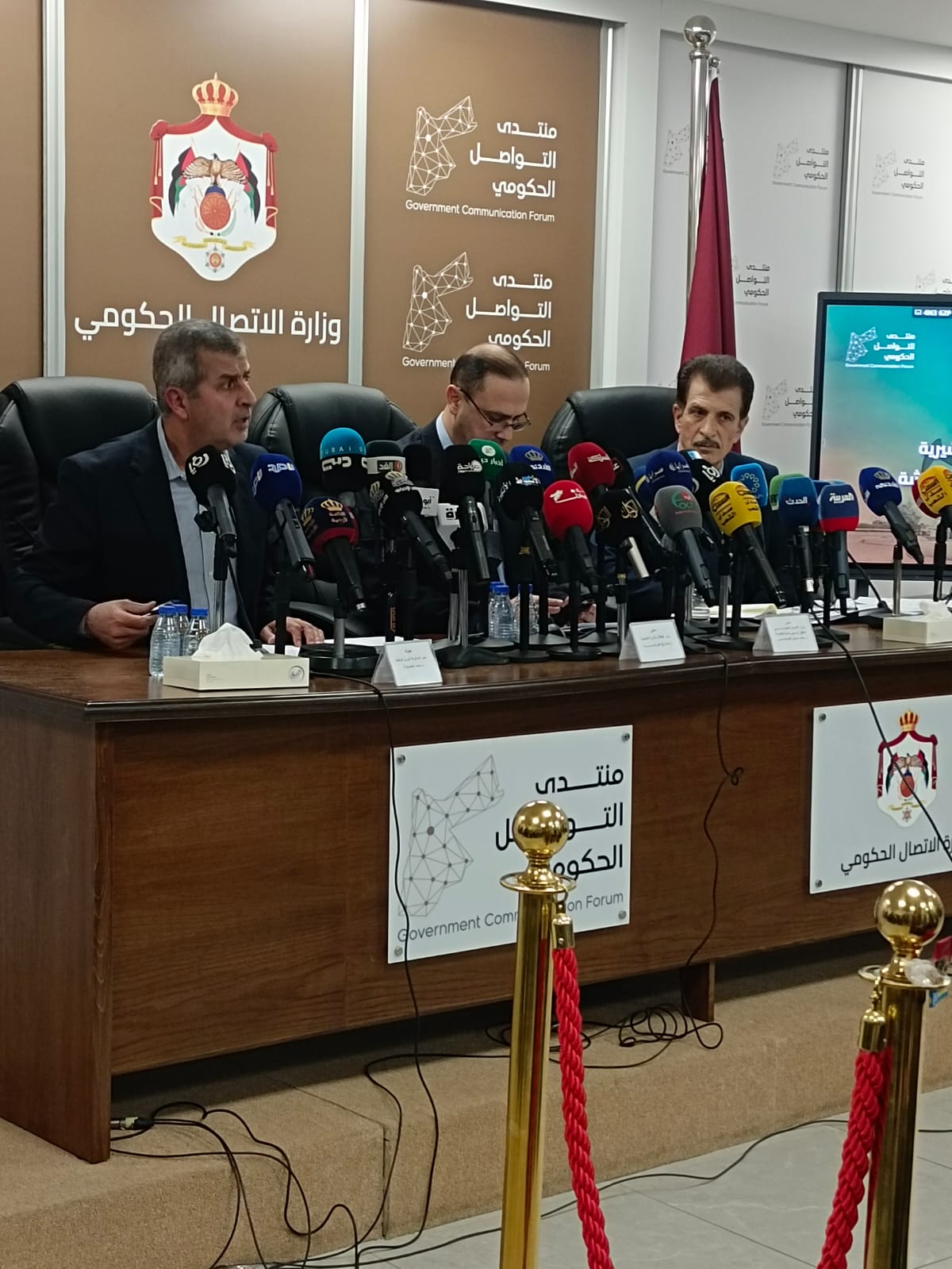 عاجل | الخرابشة: دراسة الغاز كشفت عن كميات متفائلة في حقل الريشة لكن يجب النظر إليها بشمولية