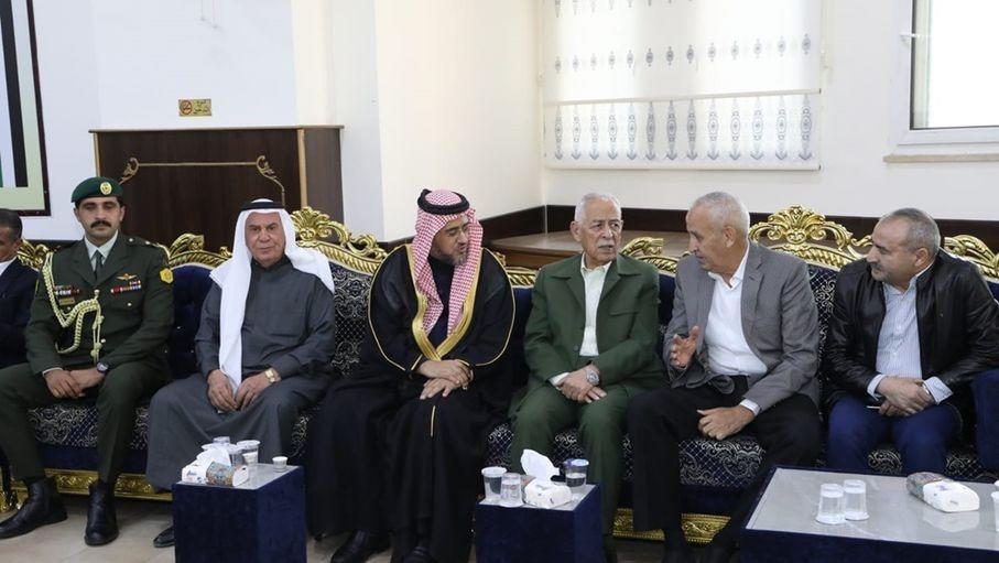 عاجل | "العيسوي"يعزي عشيرة الخلايلة بوفاة الحاج خلف خليف