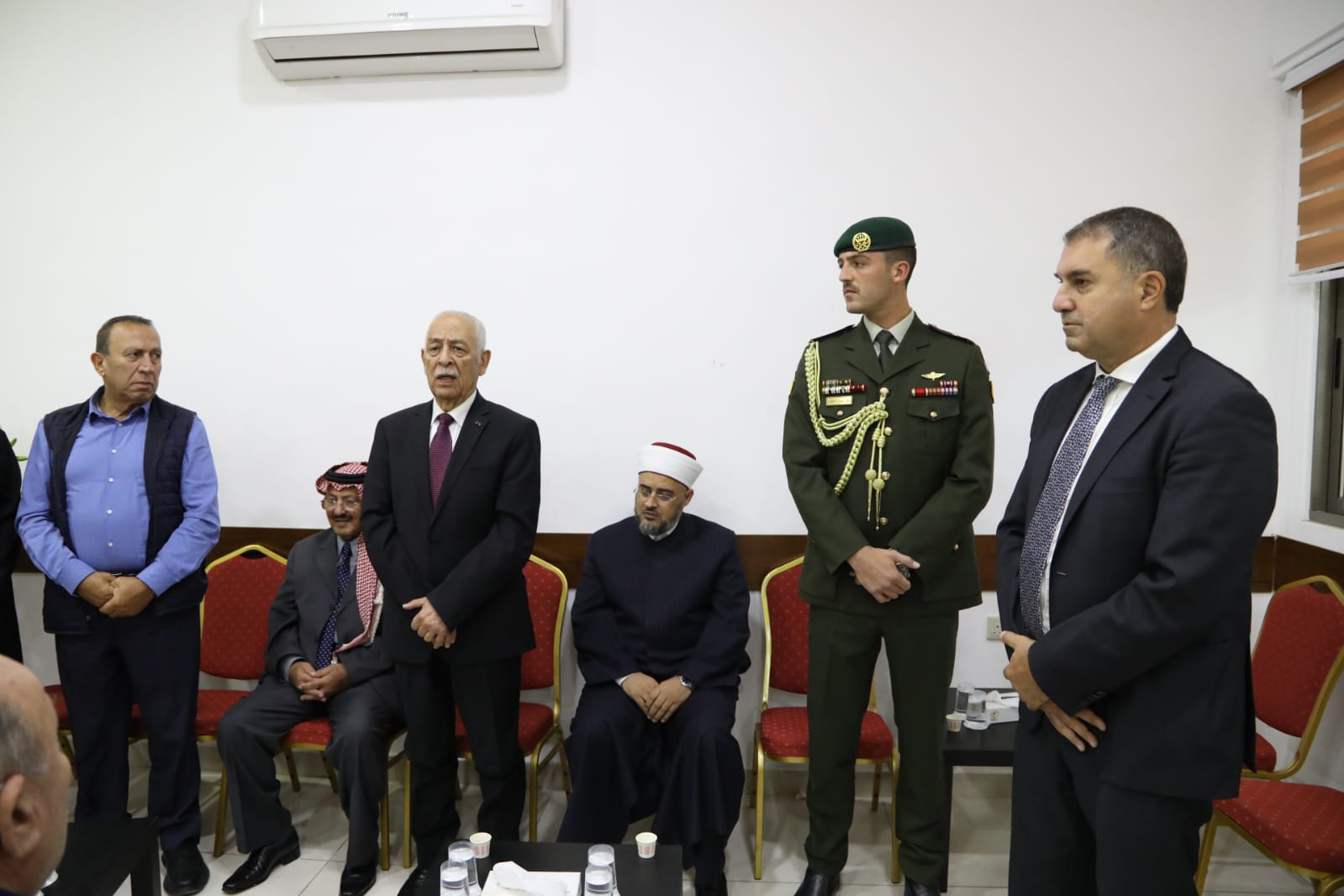 عاجل | مندوبا عن الملك وولي العهد.... العيسوي يعزي آل مشربش وعبدالنور والحناينة