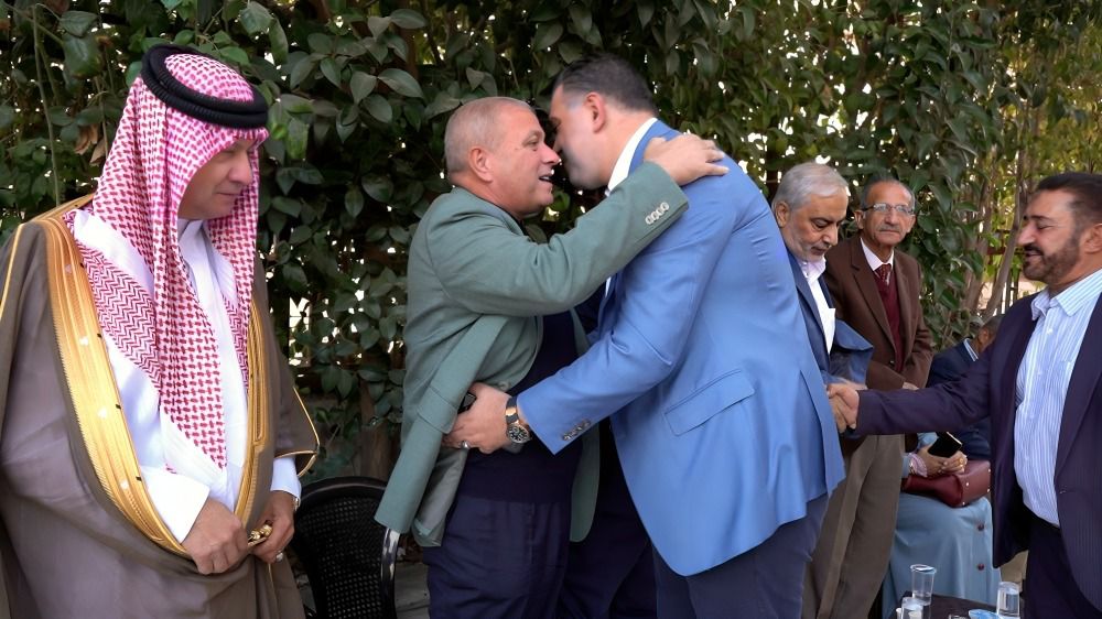 قيادات ونواب حزب إرادة يكرمون أمينهم العام البطاينة