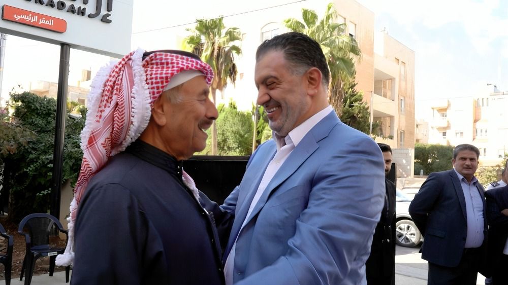 قيادات ونواب حزب إرادة يكرمون أمينهم العام البطاينة